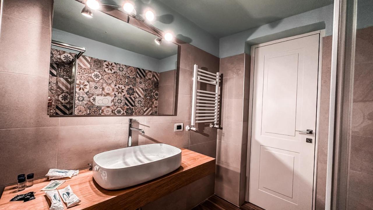 Hotel Domus Antica Santa Maria Capua Vetere Esterno foto